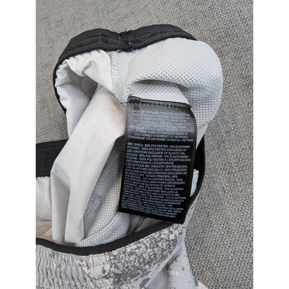 The North Face Shorts Mens 2XL Gray Big Wander 2.0 High Rise Performance Long - Picture 9 of 9